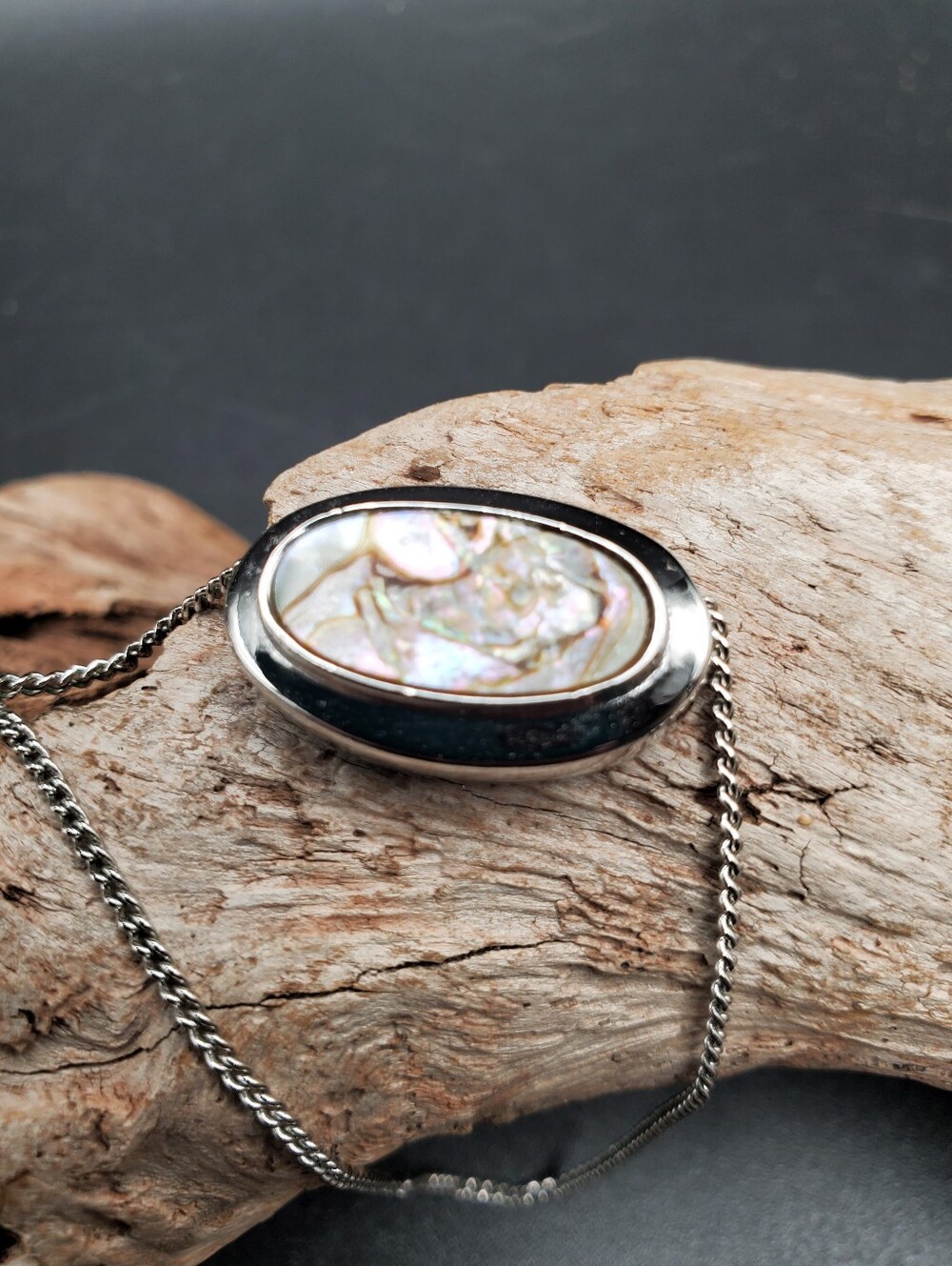 Avon Silver-Tone Abalone Oval Pendant Necklace - Green Blue Iridescent